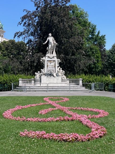 Top 12 Places To Visit In The Shamelessly Beautiful&nbsp;Vienna